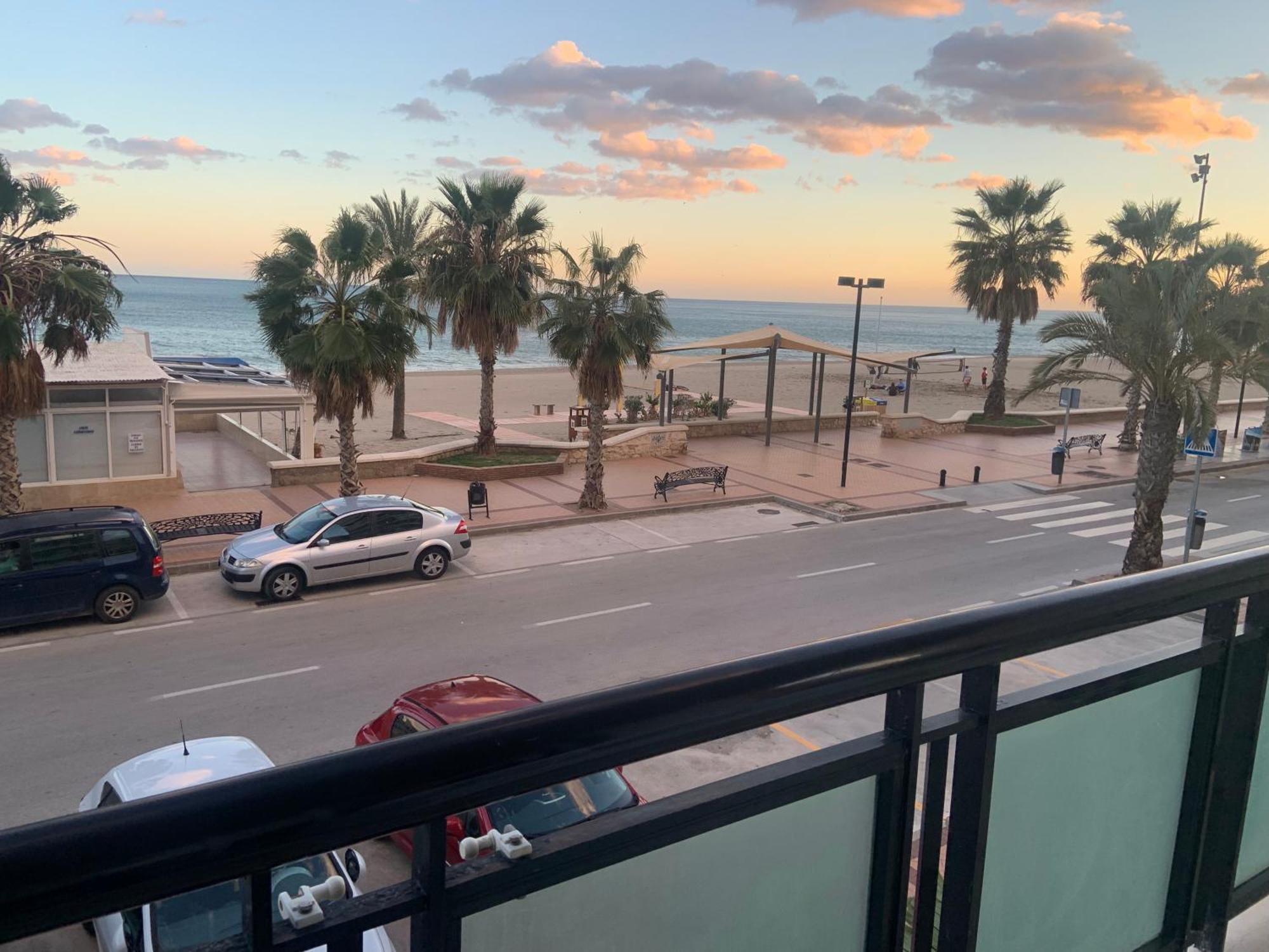 Apartamento Carvajal 50 M Playa Фуэнхирола Экстерьер фото